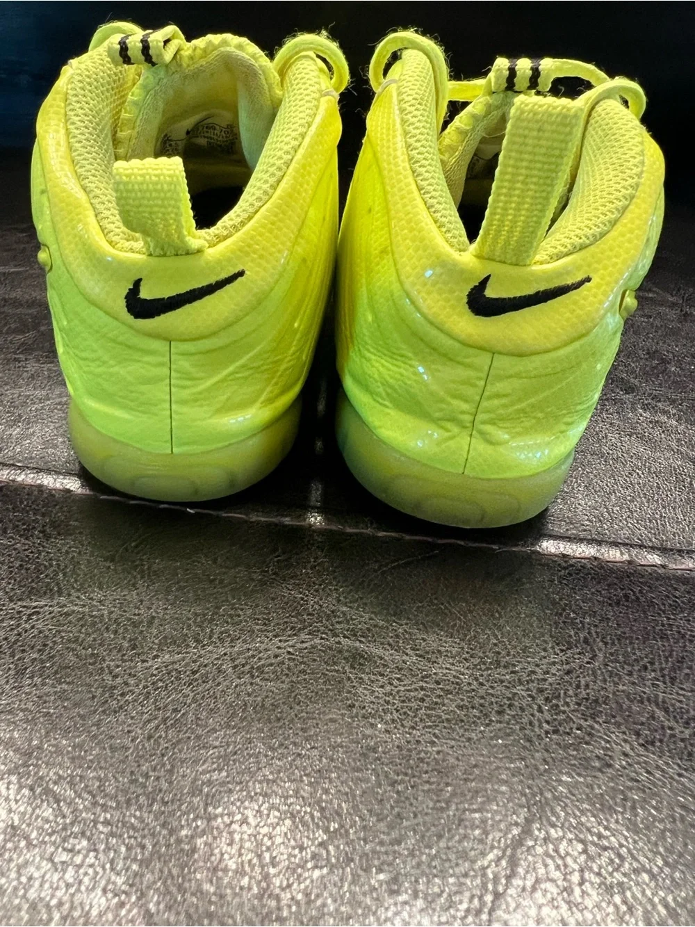 Nike Little Posite Pro Kids Athletic Mid Top Sneakers Volt Toddler 9C 843769-702